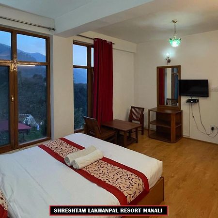 Shreshtam Lakhanpal Resort Manali  Bagian luar foto